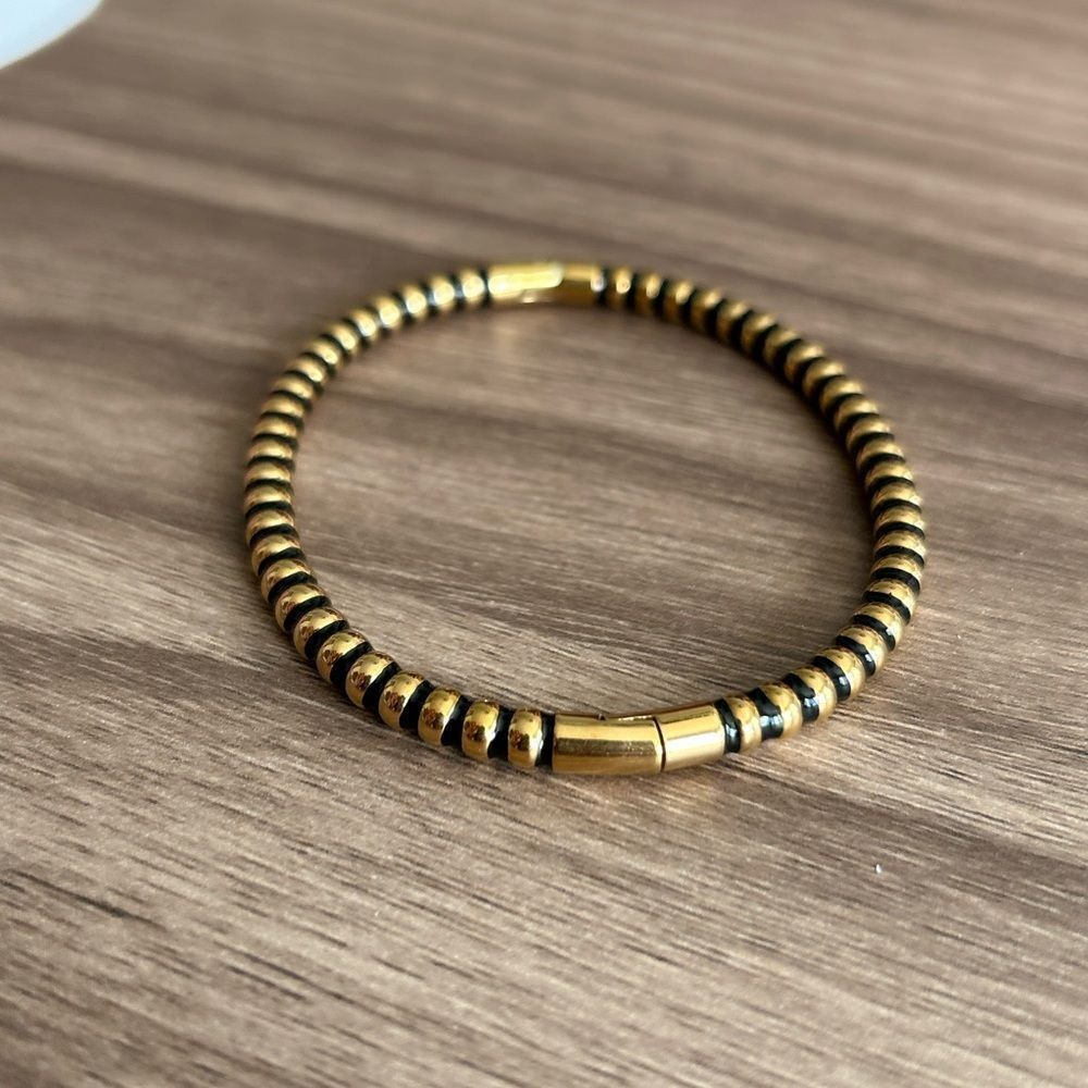 Twist Bracelet Q464 - Picture 3 of 5